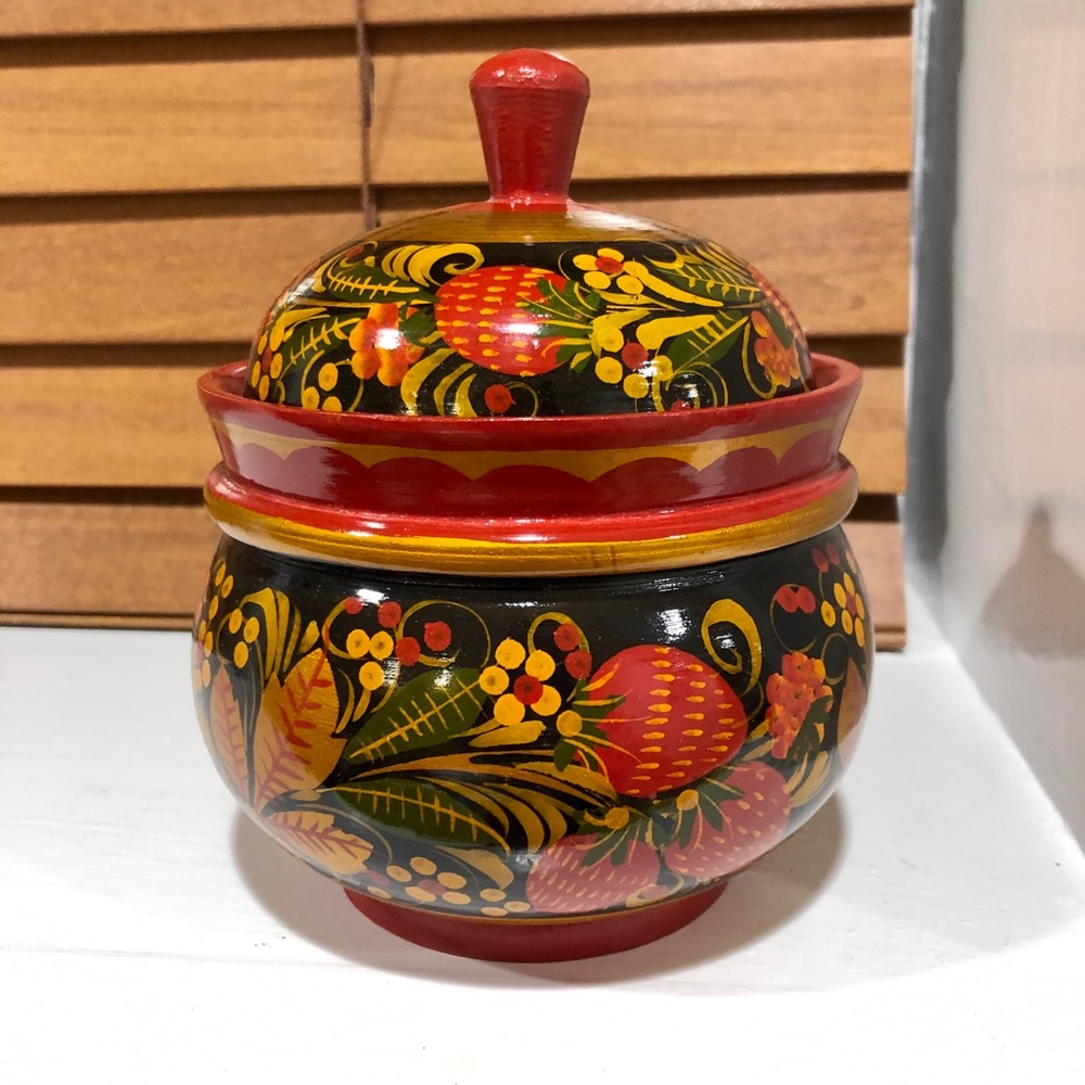 Russian Khokhloma Hand Painted Black and Red Traditional Jewelry Storage Box